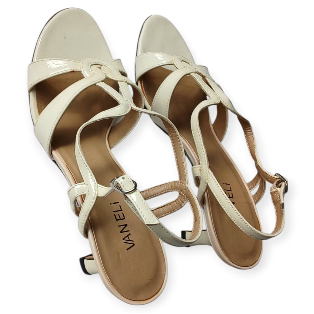 VANELI  METEOR  WHITE PATENT HEELS  STRAPPY SLIN SANDALS. SIZE 9M